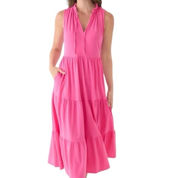 crown & ivy Dresses & Skirts - Pink Sleeveless Maxi Dress Maxi Peasant Dress Preppy tiered dress size large